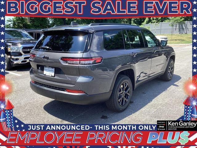 Photo of 2025 Metallic Jeep Grand Cherokee L