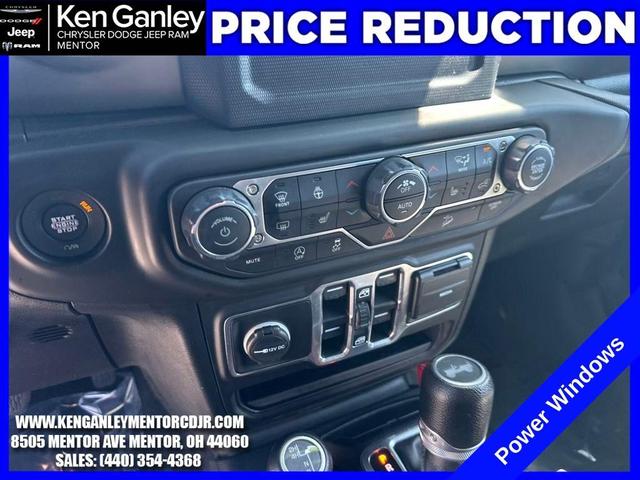 Photo of 2020 Ocean Blue Metallic Jeep Wrangler Unlimited