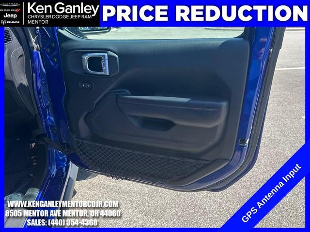 Photo of 2020 Ocean Blue Metallic Jeep Wrangler Unlimited