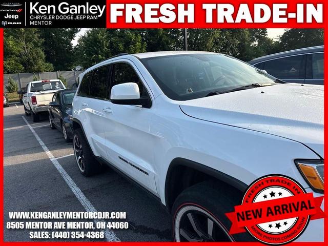Photo of 2019 Bright White Clearcoat Jeep Grand Cherokee