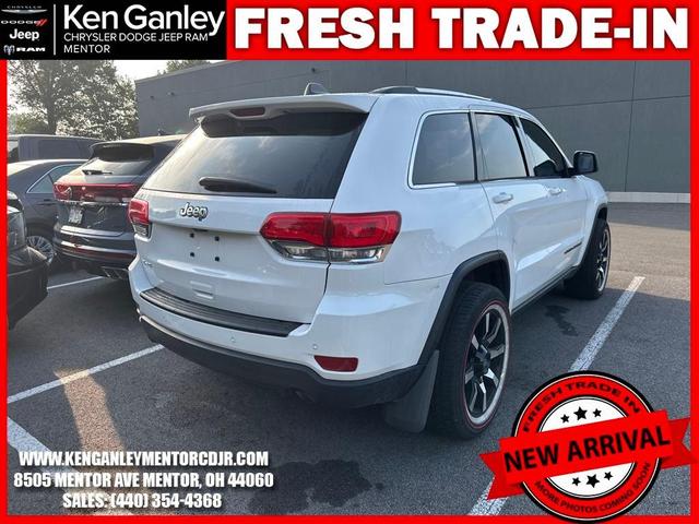 Photo of 2019 Bright White Clearcoat Jeep Grand Cherokee