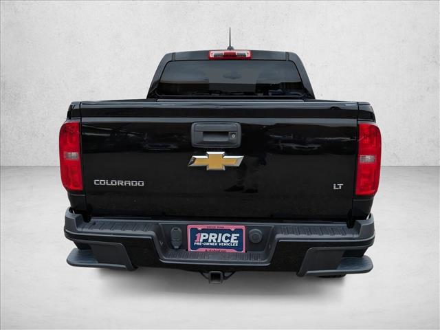 Photo of 2015 Black Chevrolet Colorado