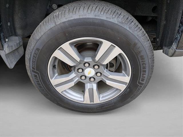 Photo of 2015 Black Chevrolet Colorado