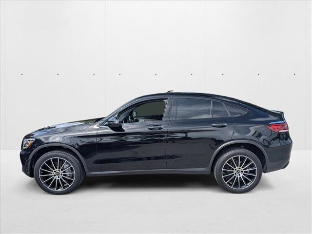 Photo of 2022 Black Mercedes-Benz GLC 300