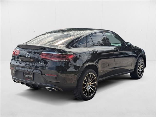 Photo of 2022 Black Mercedes-Benz GLC 300