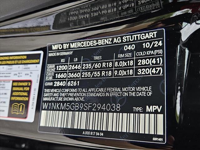Photo of 2025 Black Mercedes-Benz GLC 350e