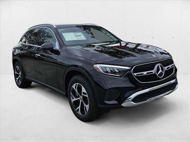 Photo of 2025 Black Mercedes-Benz GLC 350e