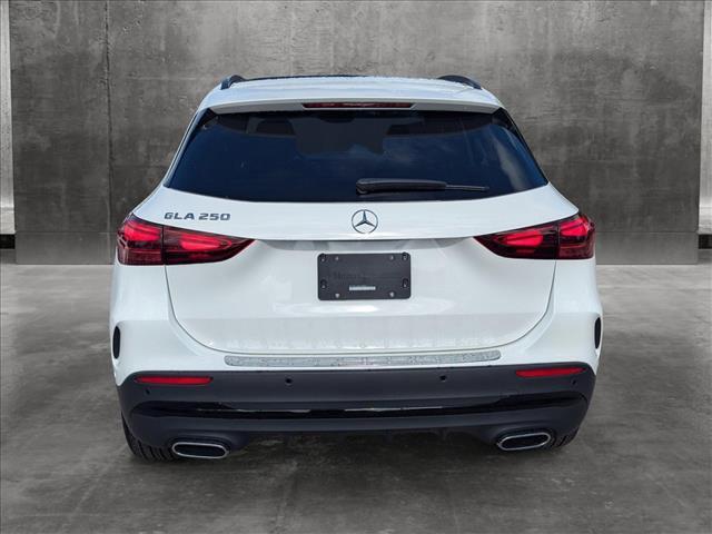 Photo of 2025 Polar White Mercedes-Benz GLA 250
