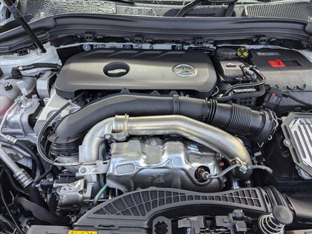 Photo of 2025 Polar White Mercedes-Benz GLA 250