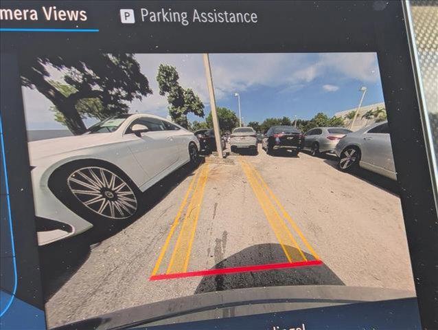 Photo of 2026 MANUFAKTUR Alpine Grey Metallic Mercedes-Benz CLE 300