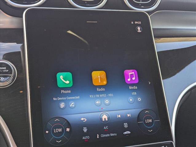 Photo of 2025 Polar White Mercedes-Benz GLC 300