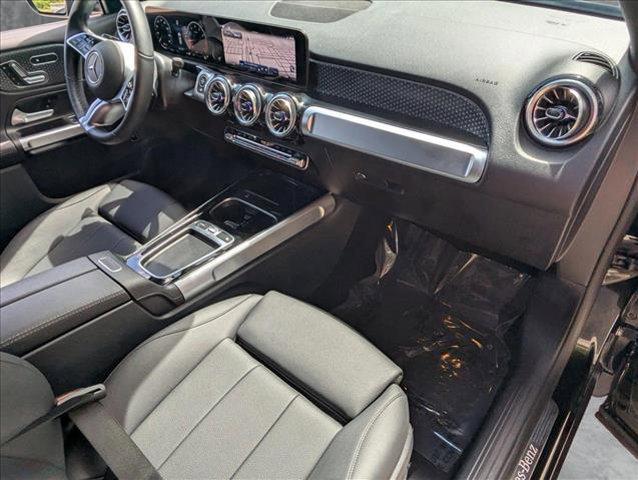 Photo of 2025 Night Black Mercedes-Benz GLB 250
