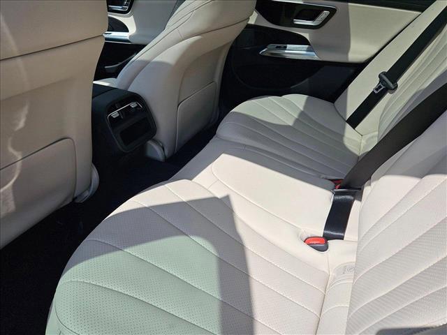 Photo of 2025 Black Mercedes-Benz E-Class