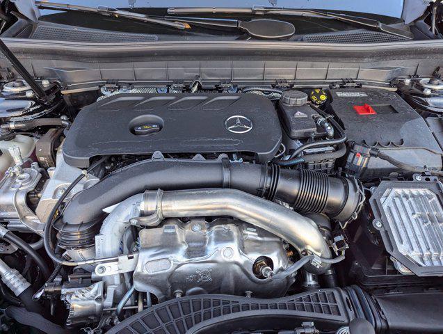 Photo of 2025 Night Black Mercedes-Benz GLB 250