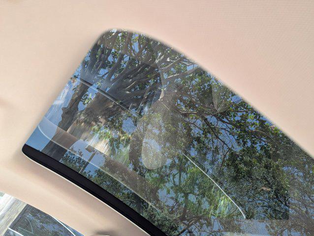 Photo of 2018 Lunar Blue Metallic Mercedes-Benz E-Class