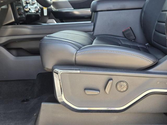 Photo of 2026 Black Metallic Ford F-350