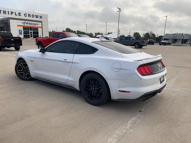 Photo of 2022 Oxford White Ford Mustang