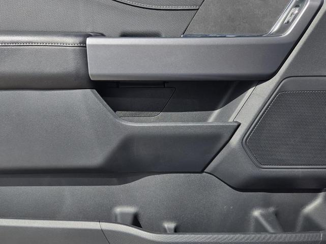 Photo of 2025 Oxford White Ford F-150