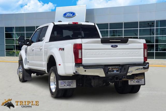 Photo of 2022 Oxford White Ford F-450