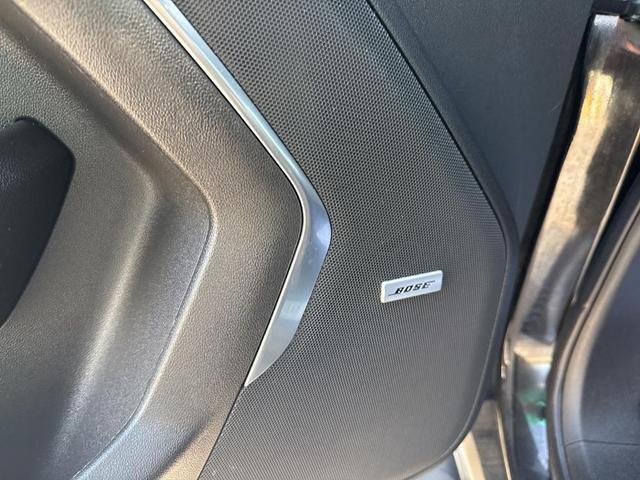 Photo of 2022 Black Chevrolet Tahoe