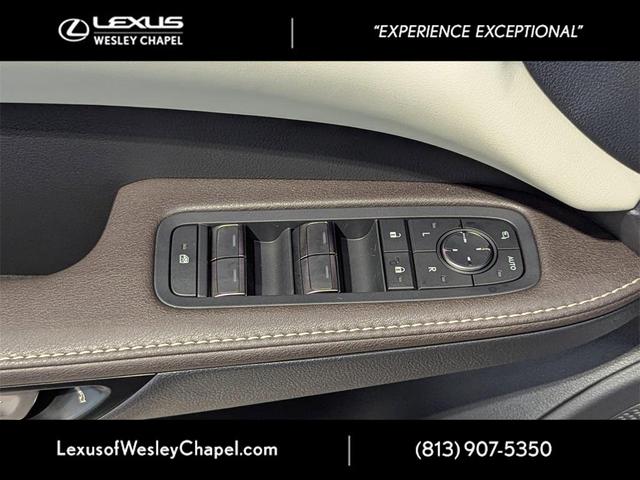 Photo of 2025 Iridium Lexus RX 350