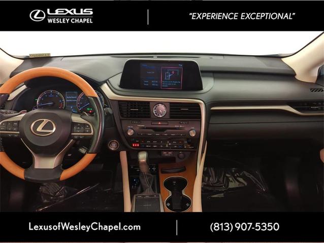 Photo of 2021 Atomic Silver Lexus RX 350
