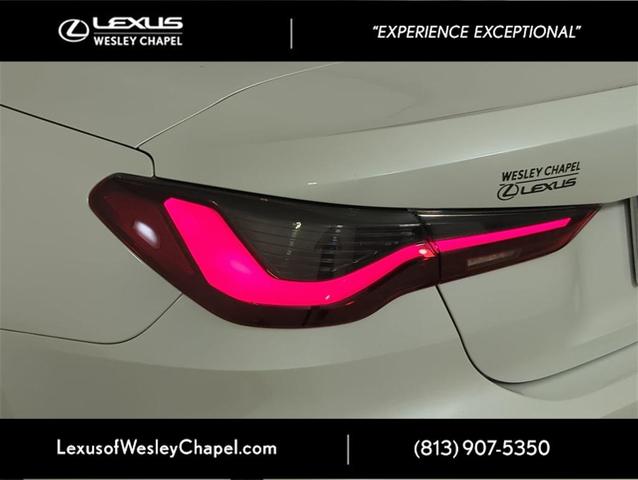 Photo of 2021 Mineral White Metallic BMW 430