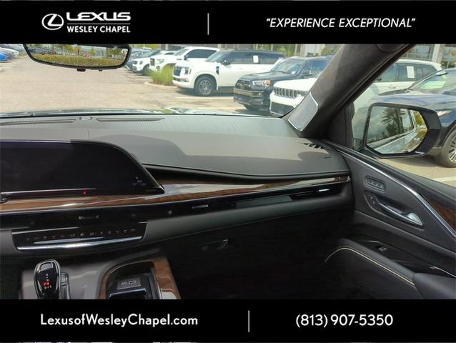 Photo of 2024 Argent Silver Metallic Cadillac Escalade