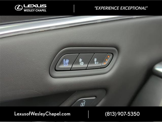 Photo of 2024 Argent Silver Metallic Cadillac Escalade