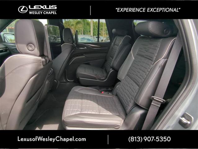 Photo of 2024 Argent Silver Metallic Cadillac Escalade