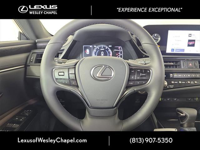 Photo of 2025 Iridium Lexus ES 350