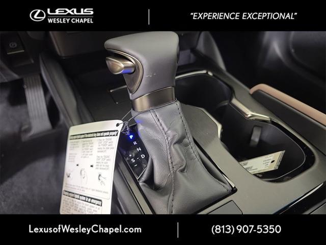 Photo of 2025 Iridium Lexus ES 350