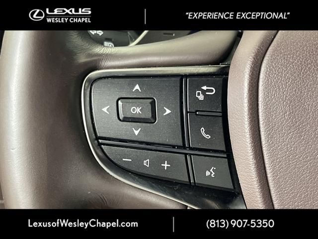 Photo of 2021 Atomic Silver Lexus ES 350