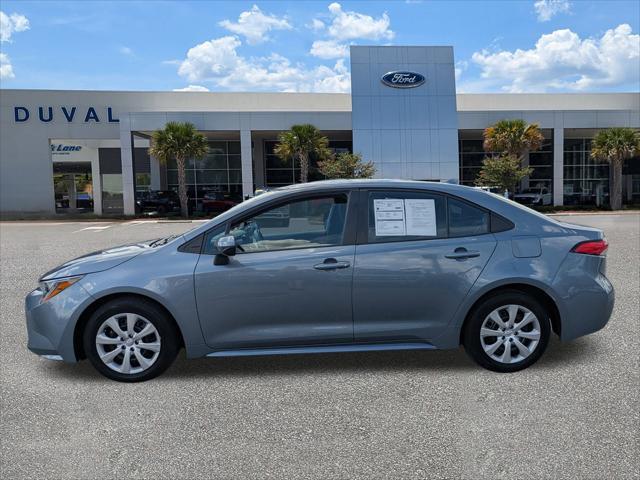Photo of 2023 Gray Toyota Corolla