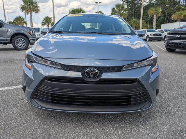 Photo of 2023 Gray Toyota Corolla