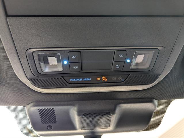 Photo of 2025 Oxford White Ford F-150