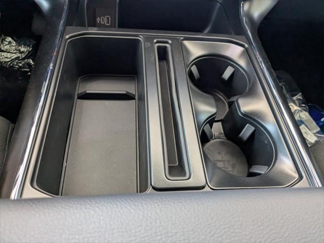 Photo of 2025 Oxford White Ford F-150