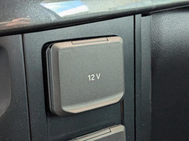 Photo of 2025 Oxford White Ford F-150