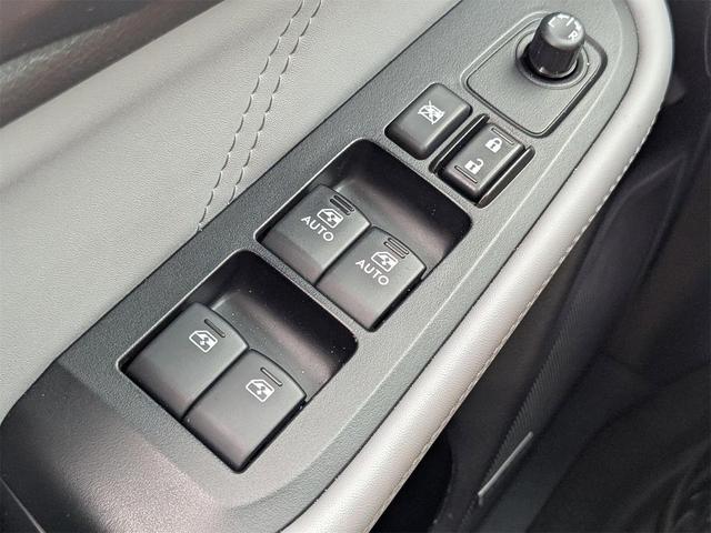 Photo of 2019 Abyss Blue Pearl Subaru Outback