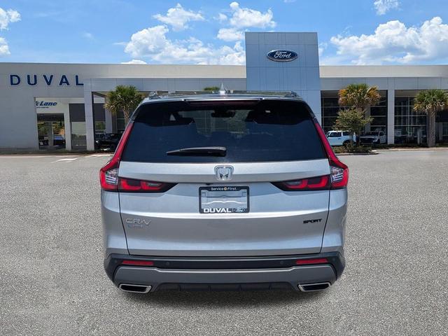Photo of 2024 Lunar Silver Metallic Honda CR-V Hybrid