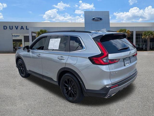 Photo of 2024 Lunar Silver Metallic Honda CR-V Hybrid
