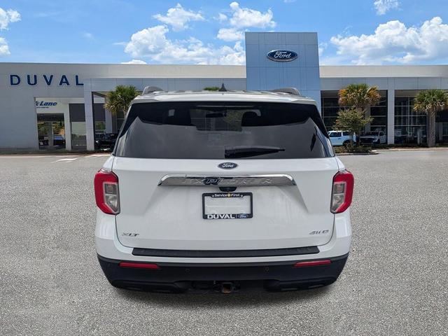 Photo of 2022 Oxford White Ford Explorer