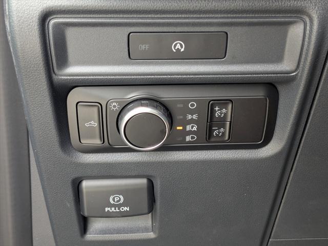 Photo of 2025 Oxford White Ford F-150
