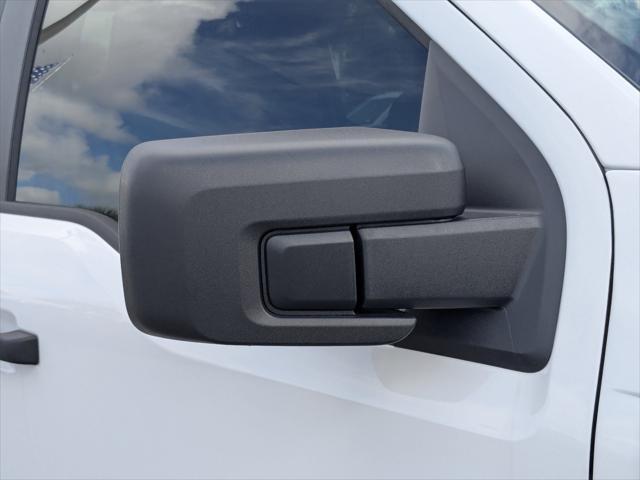 Photo of 2025 Oxford White Ford F-150