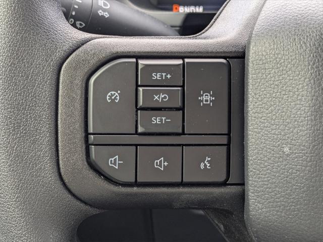 Photo of 2025 Oxford White Ford F-150