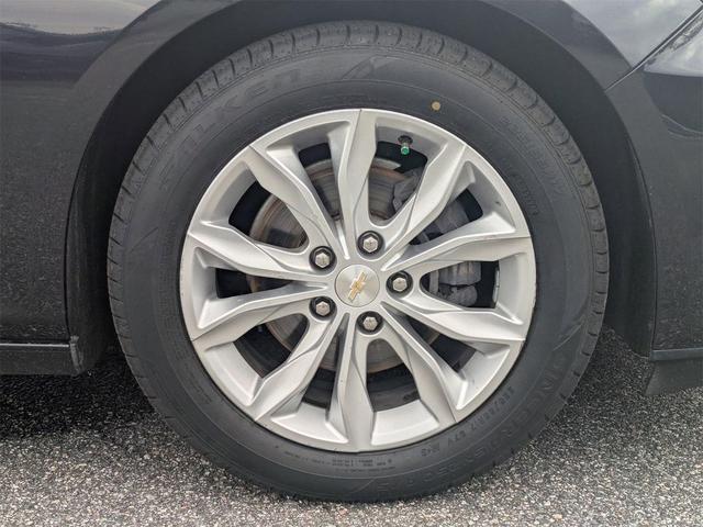 Photo of 2023 Dark Ash Metallic Chevrolet Malibu