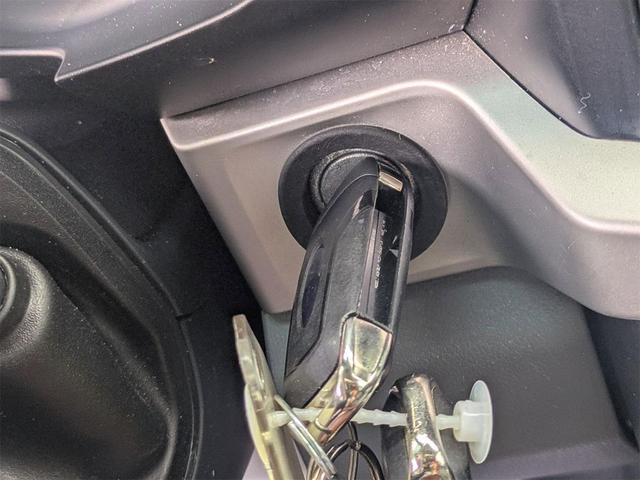 Photo of 2023 Oxford White Ford F-350