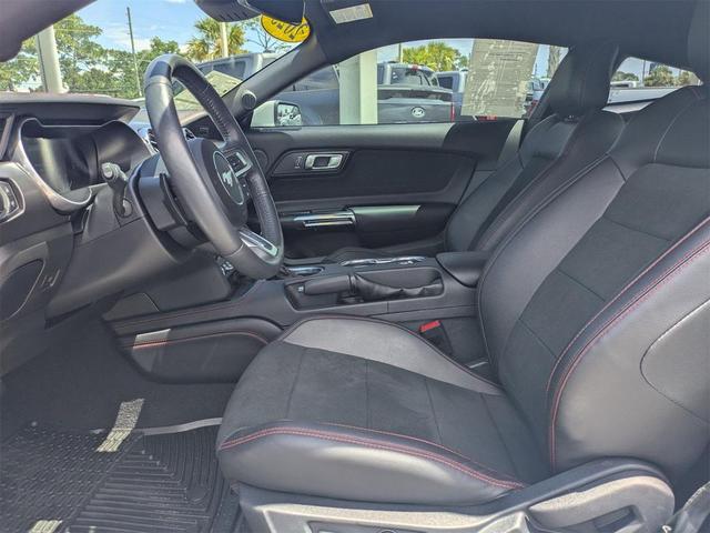 Photo of 2023 Oxford White Ford Mustang