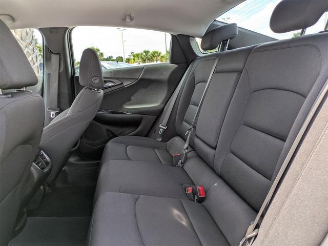 Photo of 2023 Mineral Gray Metallic Chevrolet Malibu