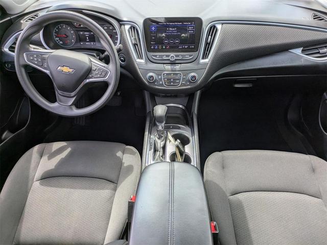 Photo of 2023 Mineral Gray Metallic Chevrolet Malibu